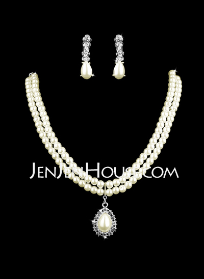 Ivory Pearl Two Piece Mini Heart Ladies Necklace and Earrings Jewelry Set (011005583)