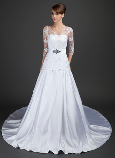 A-Line/Principessa Scollatura a V Coda a strascico cattedrale raso Tulle Abito per matrimonio con pizzi Perline Paillettes (002015367)