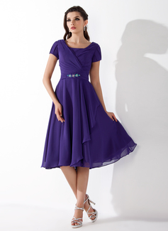 A-Line/Princess Square Neckline Tea-Length Chiffon Homecoming Dress With Ruffle Beading (022010473)