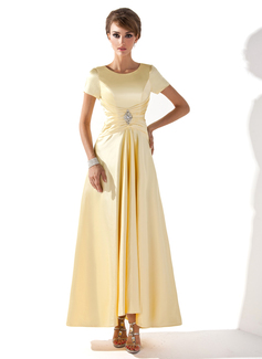 Vestidos princesa/ Formato A Decote redondo Assimétrico Charmeuse Vestido para a mãe da noiva com Pregueado Beading (008005699)