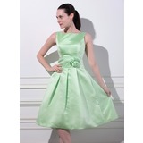A-Line/Princess Square Neckline Knee-Length Satin Bridesmaid Dress With Flower(s) (007012866)