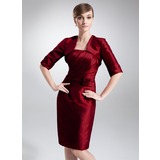 Sheath Knee-Length Taffeta Mother of the Bride Dress With Ruffle Flower(s) (008005633)