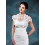 Short Sleeve Lace Wedding Wrap (013004983)