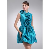 A-Line/Princess Scoop Neck Short/Mini Taffeta Homecoming Dress With Ruffle (022021141)