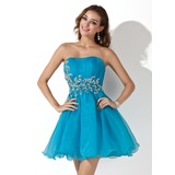 A-Line/Princess Sweetheart Short/Mini Organza Homecoming Dress With Ruffle Sequins (022020905)