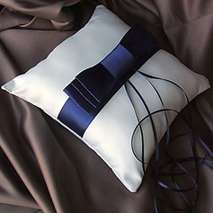 Vintage Style Ring Pillow In Satin With Ribbons And Sash (More Colors)(103018278)