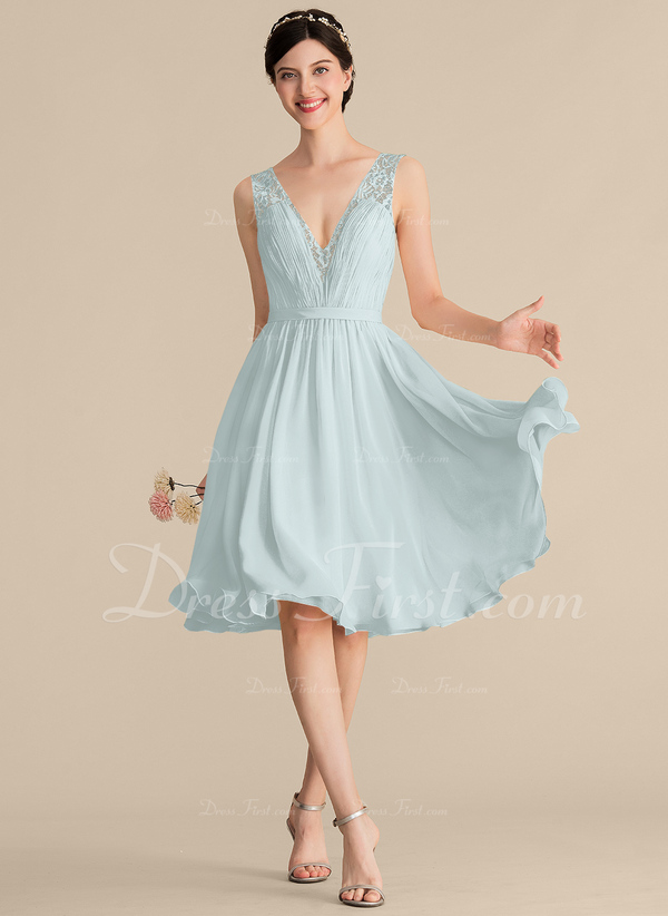 robe forme princesse col v