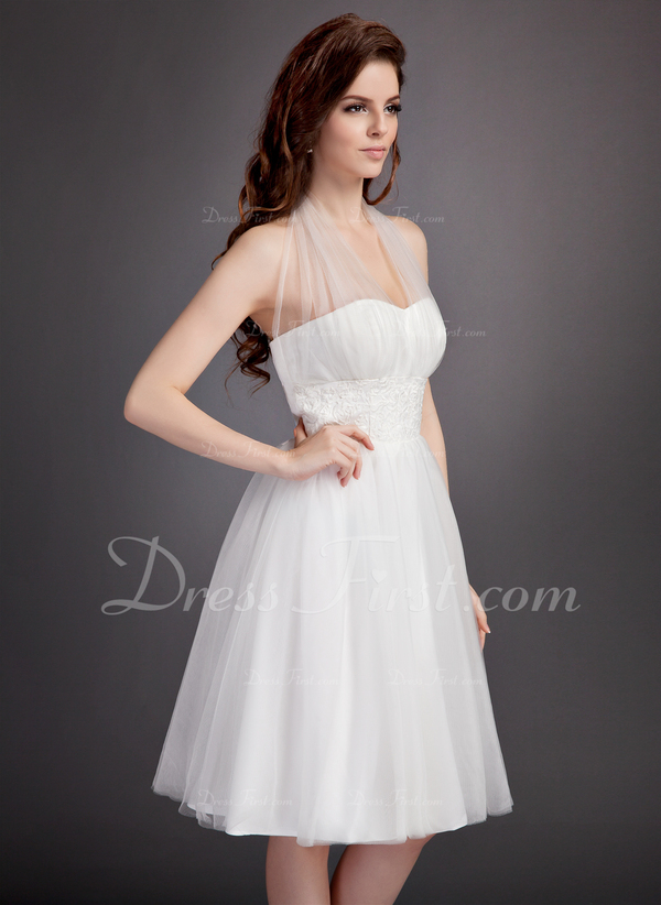 ALine/Princess Halter KneeLength Tulle Wedding Dress With Ruffle Lace