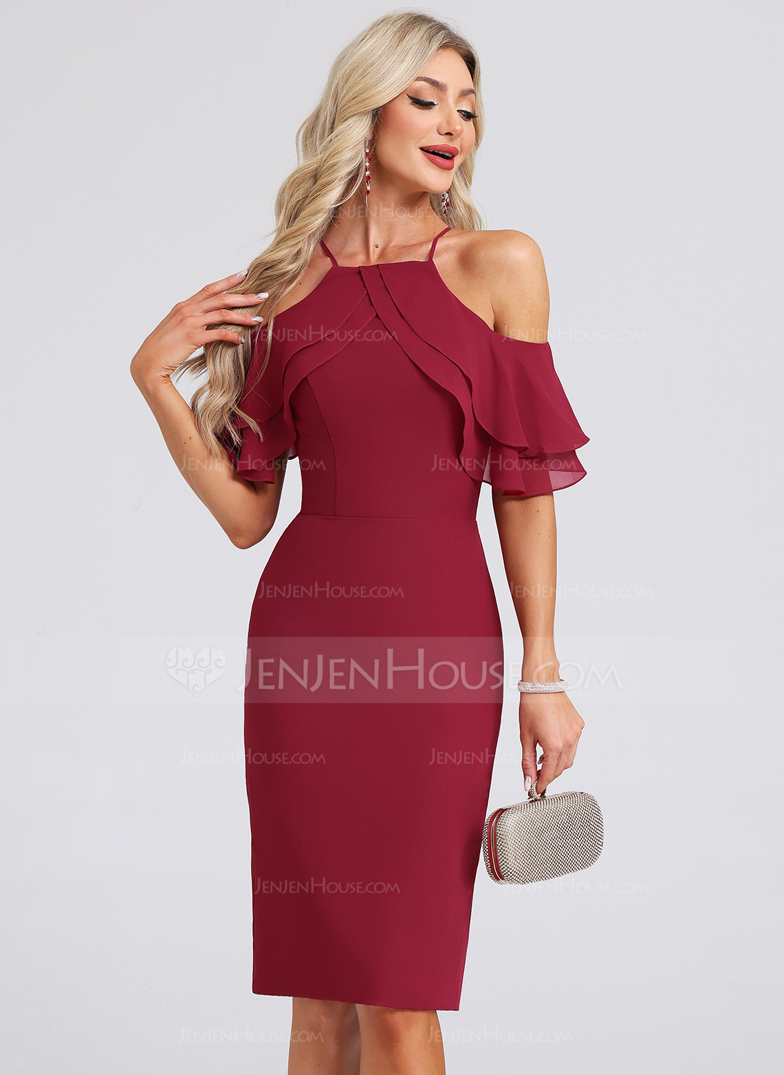 Jurk medium van de chiffon met koude schouder