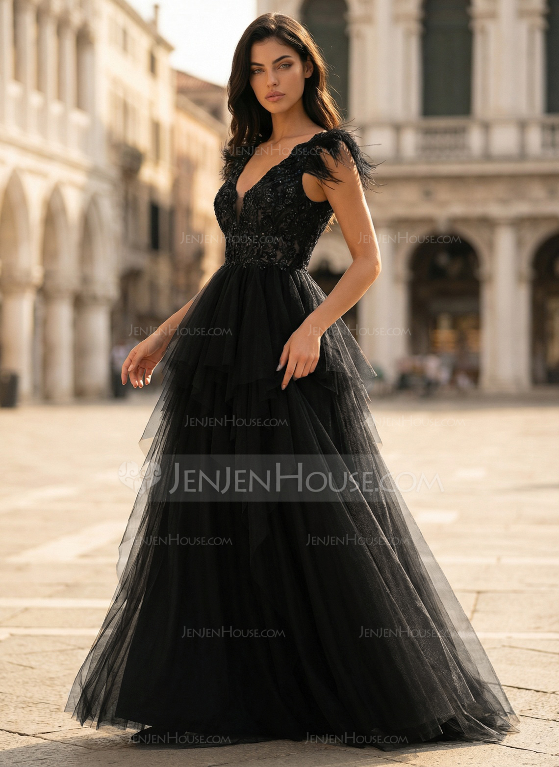 Jurk van tule met pailletten