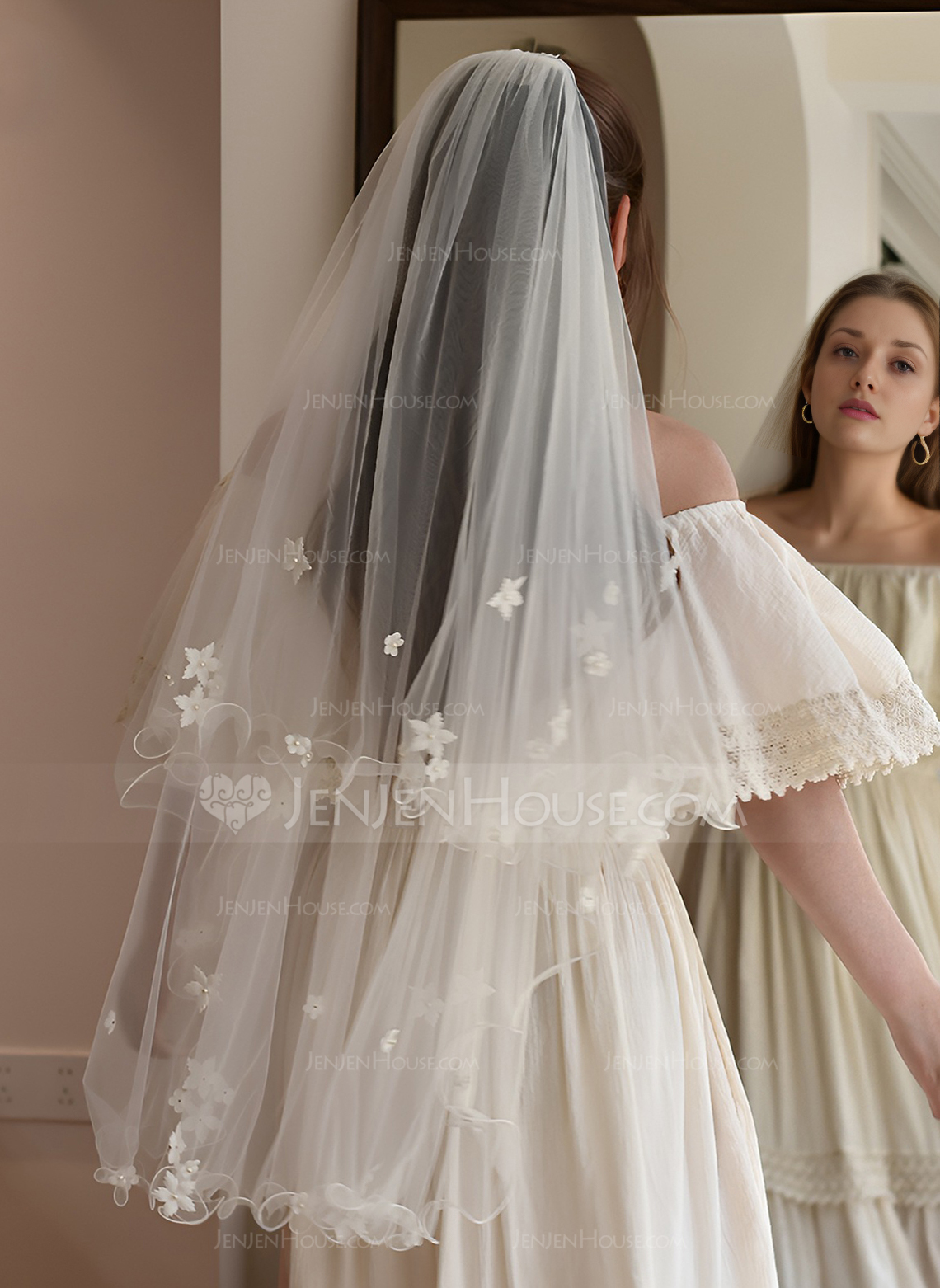 Pearl Floral Scalloped Edge Two Tier Bridal Fingertip Length 39" Wedding Veils With Blusher 