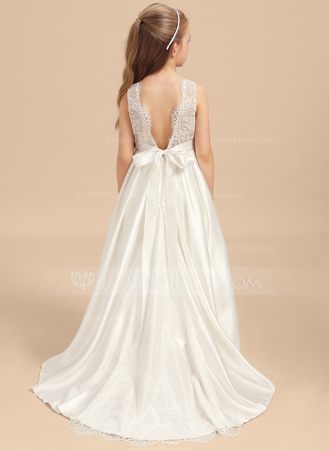Prinzessin Rundhals Sweep-Schleppe Satin Tüll Spitze Blumenmädchenkleid mit Schärpe 