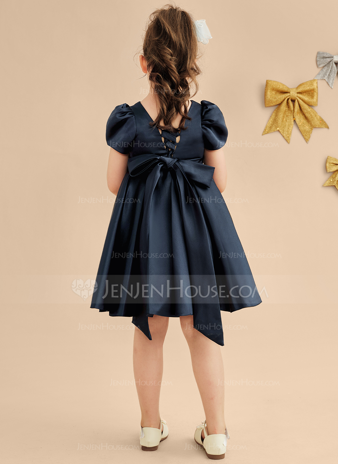 A-linja pyöreä kaula-aukko polvipituinen satiini kukka tyttö mekot 