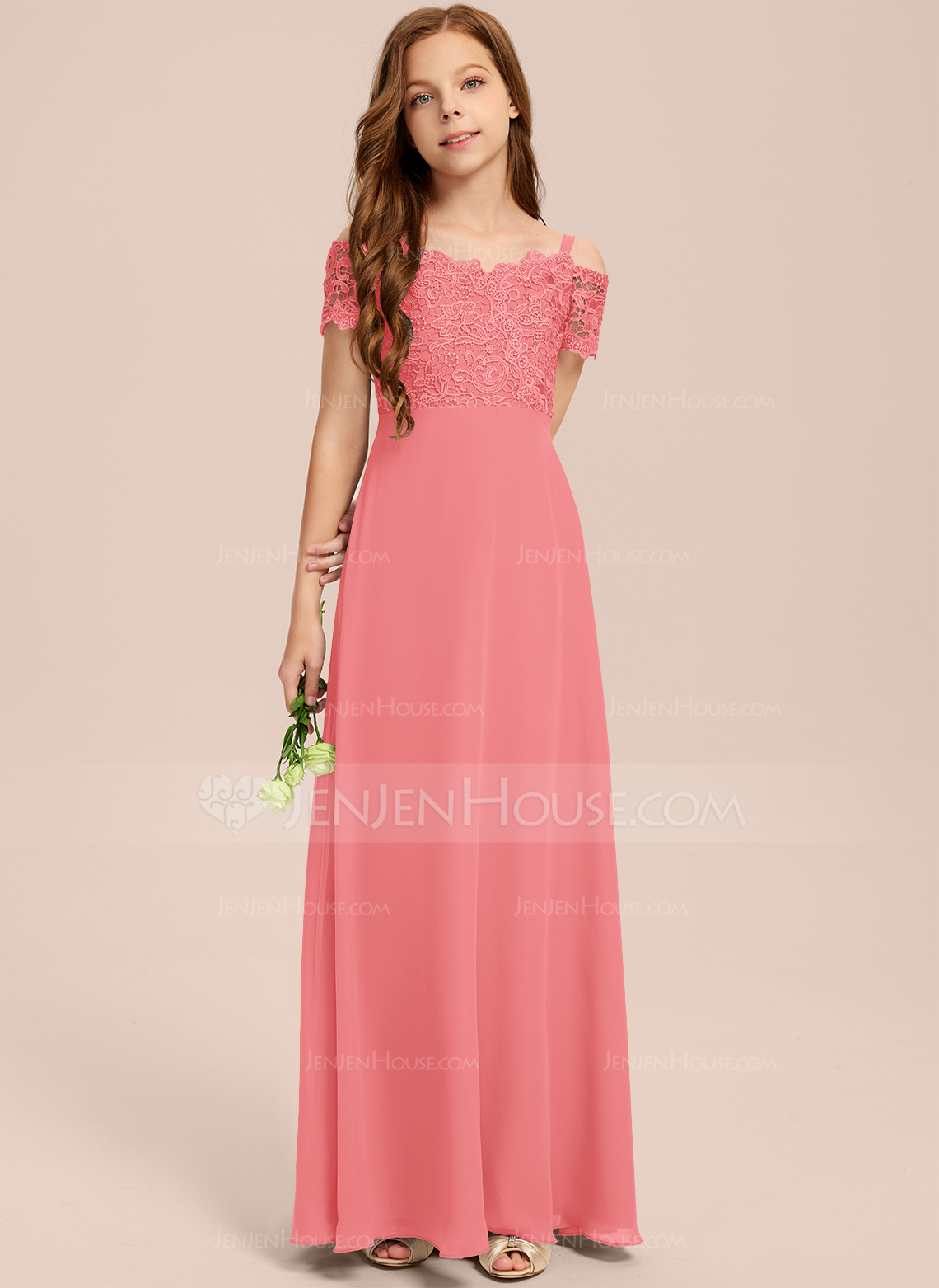 A-line kjole Kald skulder Gulvlengde Chiffon Blonder Brudepikekjole ungdom 