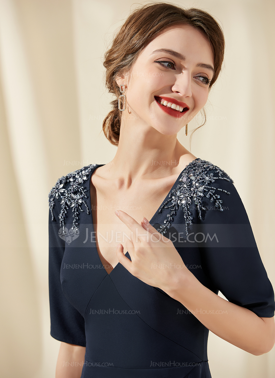 A-line kjole V-hals Te-lengde Strekk-crêpe Cocktailkjole med Profilering 