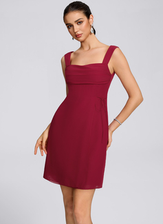 Sheath/Column Square Short Chiffon Homecoming Dress With Bow Pleated 