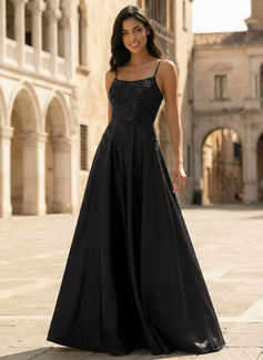 Kjole i Sateng med Spaghetti paljetter