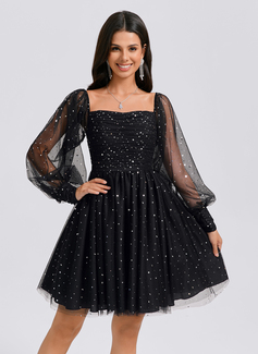 A-line Square Short Tulle Homecoming Dress With Pleated Sequins 