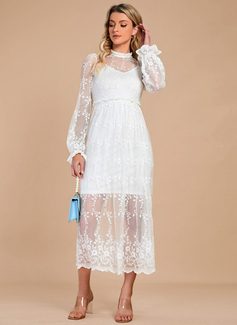 V-hals Lange ermer A-line kjole Blonder Mini Motekjoler 