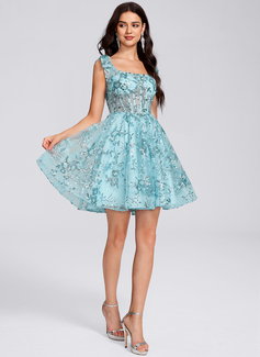 A-line Square Short Lace Homecoming Dress With Bow Sequins 