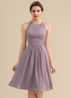 A-formet Scoop Hals Knelengde Chiffong Blonder Brudepikekjole med Frynse 