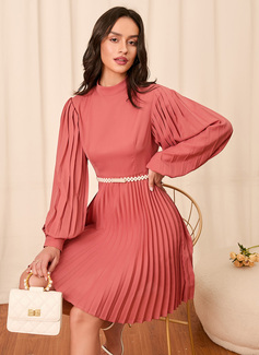 Høyhalser Lange ermer Elegant A-line kjole Polyester Mini Motekjoler 