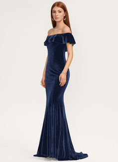 Meerjungfrau-Linie Carmen Pinsel-Schleppe Samt Brautjungfernkleid 