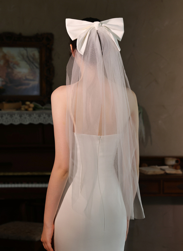 Bow Cut Edge Single Tier Bridal Fingertip Length 33" Wedding Veils 