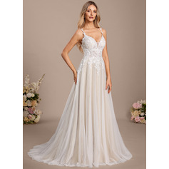 Robe trapèze en dentelle