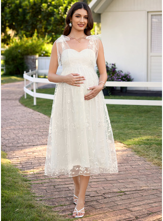 A-linja kulta polven alle pitsi äitiysmekot jossa keula 