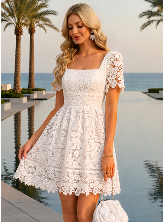 Renda mini vestido