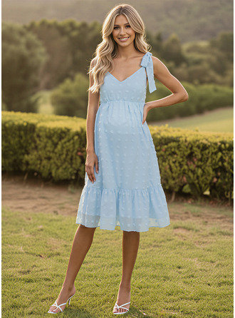 Línea a escote en v hasta la rodilla vestido premamá con lazo volantes 