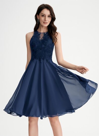 Kleid in A-Linie mit Ärmellos Perlen aus Chiffon