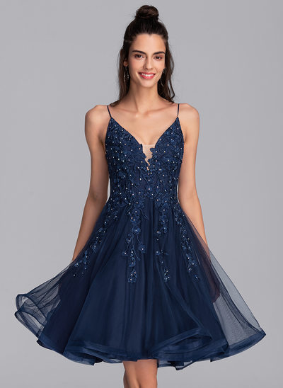 A-Line V-neck Knee-Length Tulle Homecoming Dress With Beading Sequins 