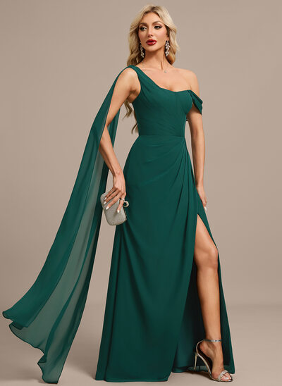 Robe de soirée trapèze col asymétrique une épaule longueur ras du sol mousseline avec cape plissée 