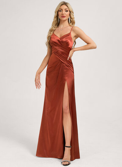 Robe de demoiselle d'honneur trapèze col v longueur ras du sol satin extensible 